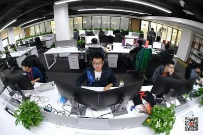 小米武汉总部盛大启幕，雷军现场释放重磅招聘信号 技术人才迎来黄金机遇期